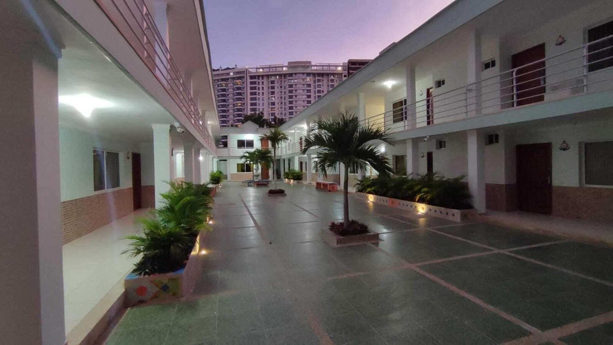 Hotel Fundacooedumag Rodadero Санта Марта Екстериор снимка